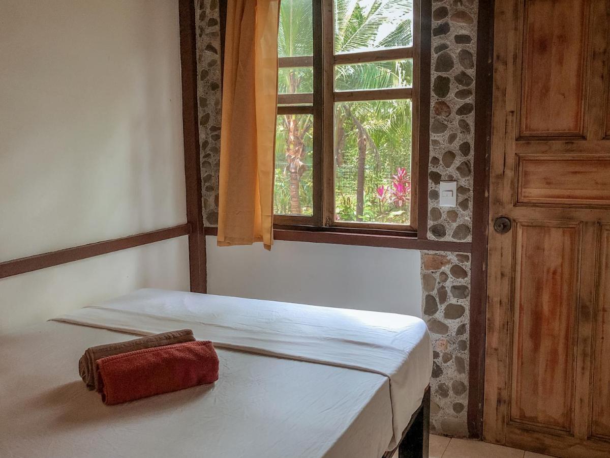 Uvita River Guesthouse מראה חיצוני תמונה