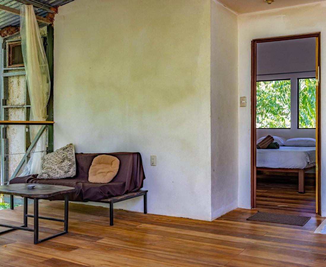 Uvita River Guesthouse מראה חיצוני תמונה
