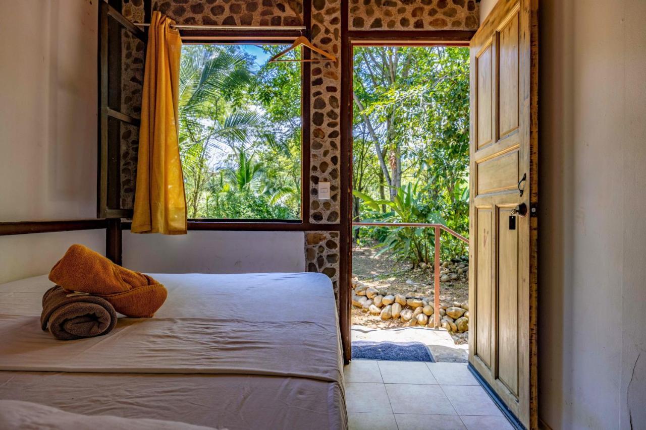 Uvita River Guesthouse מראה חיצוני תמונה